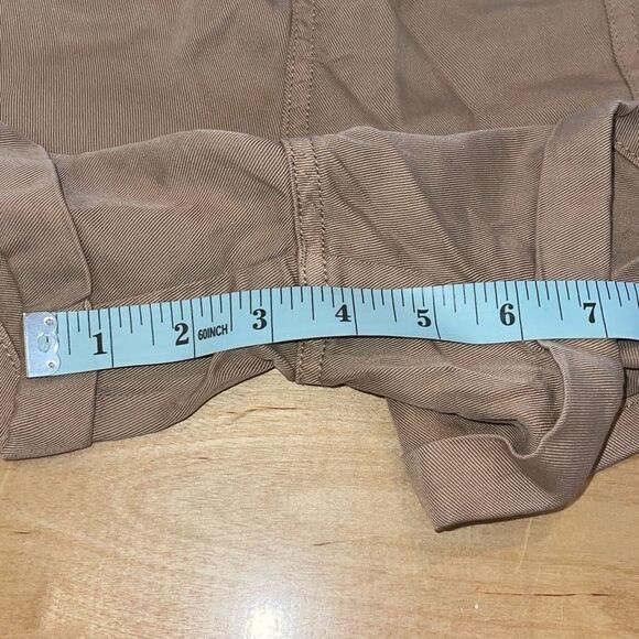 Gap Womens Tencel Cuffed Shorts Size XXL Drawstring Waist Pocket Lyocell Tan - Picture 8 of 8